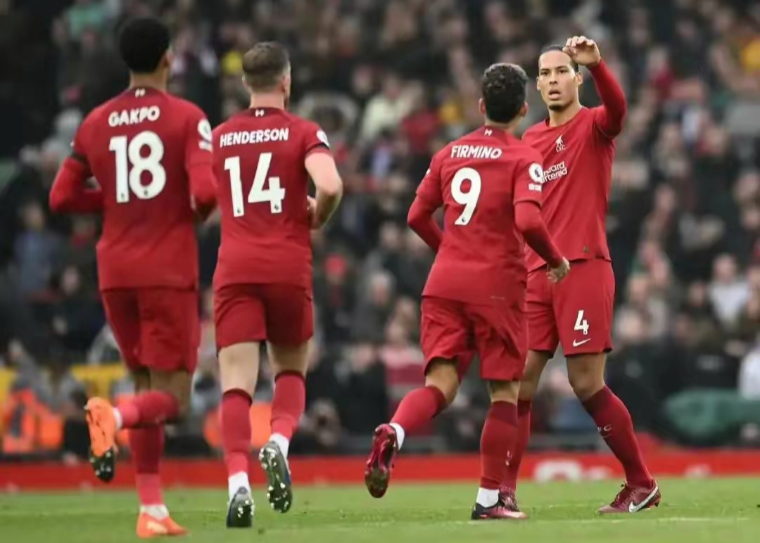 阿森纳训练开放日,冲刺阶段刷新队史纪录引欢呼,荷甲在即,阵容厚度经受考验 阿森纳训练开放日,冲刺阶段刷新队史纪录引欢呼,荷甲在即,阵容厚度经受考验