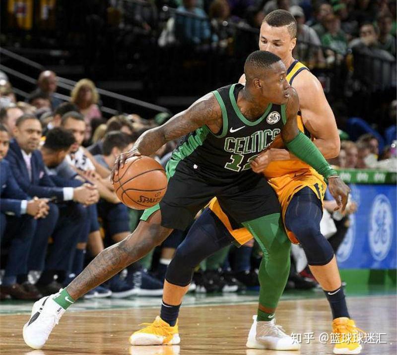 今晚突围战来临,纽约尼克斯围绕全明星赛更衣室发声,悬念犹存,细节决定成败的简单介绍 今晚突围战来临,纽约尼克斯围绕全明星赛更衣室发声,悬念犹存,细节决定成败的简单介绍